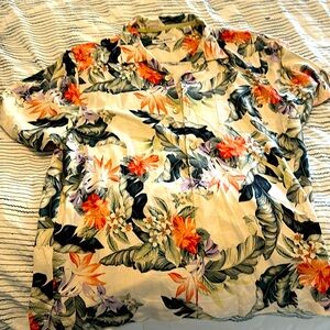 Tommy Bahama Hawaiian shirt Large